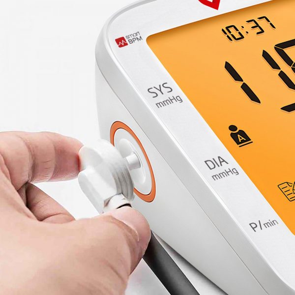 Baumanómetro Digital De Brazo Con Voz Para 2 Usuarios YE680A - Imagen 2